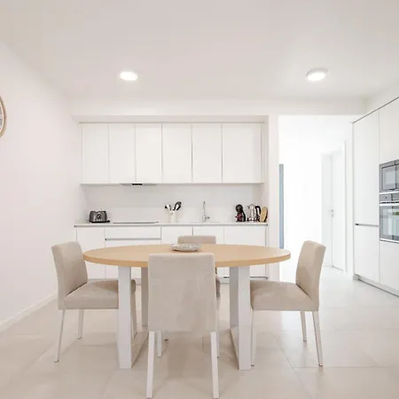 Vale Furado Sea & Serenety - By Sch - C شقة نازاريه